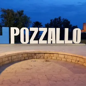 Emmanuel Casa Vacanze , Pozzallo Italia